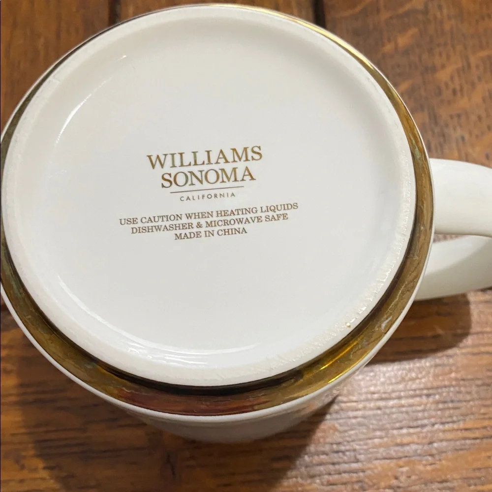 Williams Sonoma “S” Mug in Gold on White Porcelain. Unused Condition. Large Mug